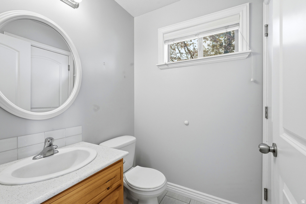 1068 E 16TH ST Ogden, UT 84404