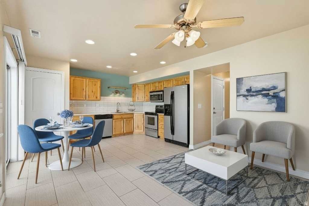 1068 E 16TH ST Ogden, UT 84404