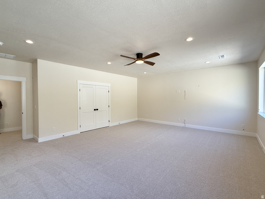 770 E MOUNTAIN RD North Ogden, UT 84414
