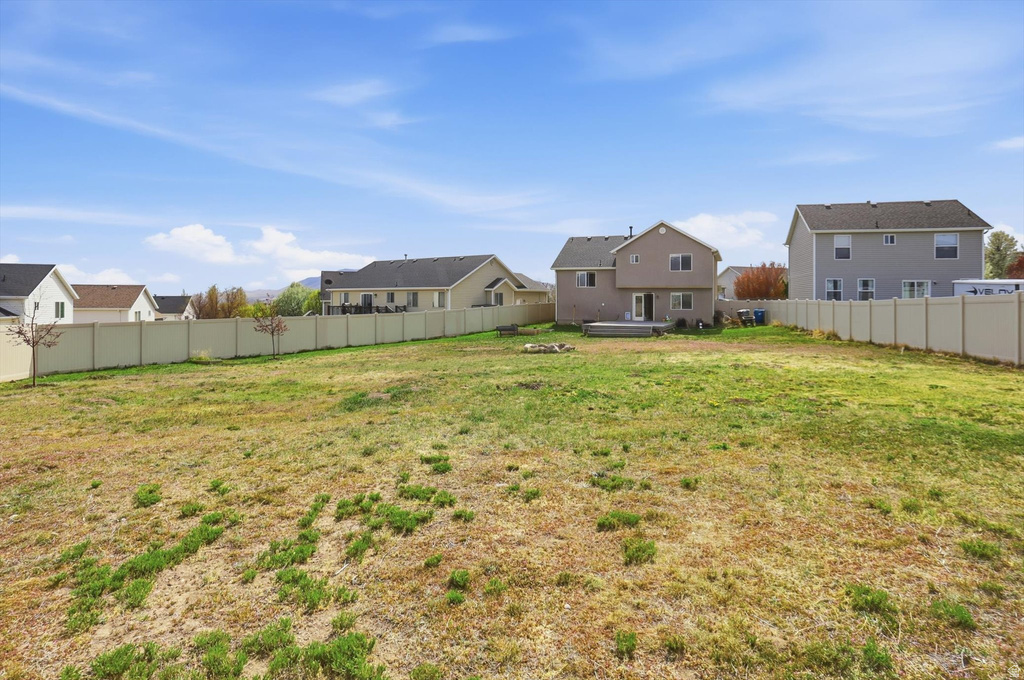 2512 N JONATHAN PL Saratoga Springs, UT 84045