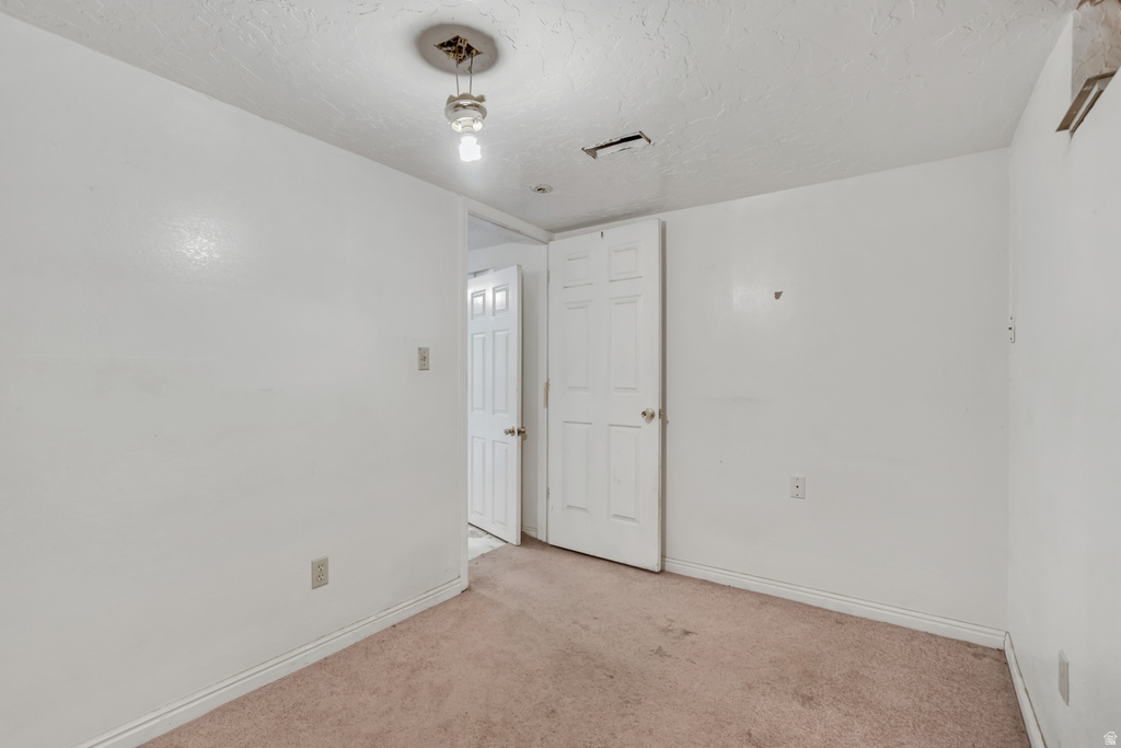 848 N OAKLEY ST Salt Lake City, UT 84116