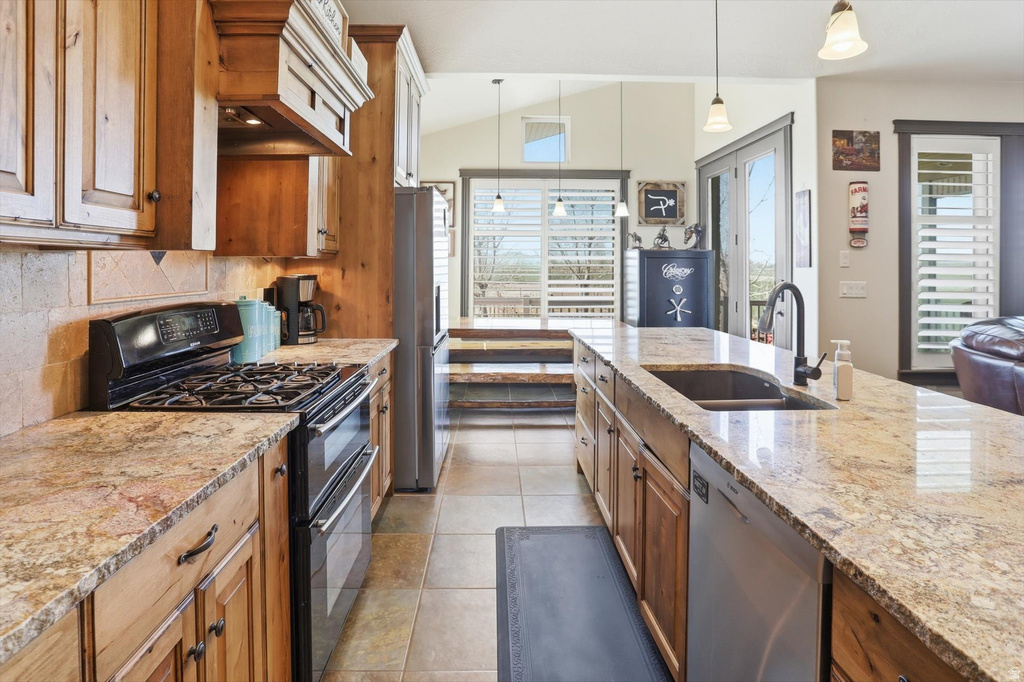 5451 N CALLS FORT DR Brigham City, UT 84302