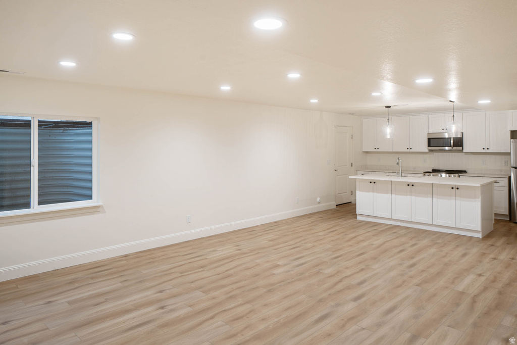 16 W 650 N Salem, UT 84653