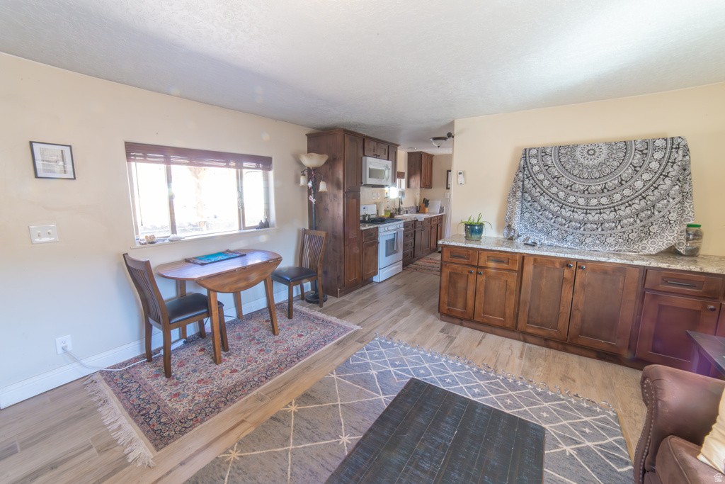 57 W MAIN ST Rockville, UT 84763