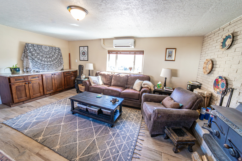 57 W MAIN ST Rockville, UT 84763