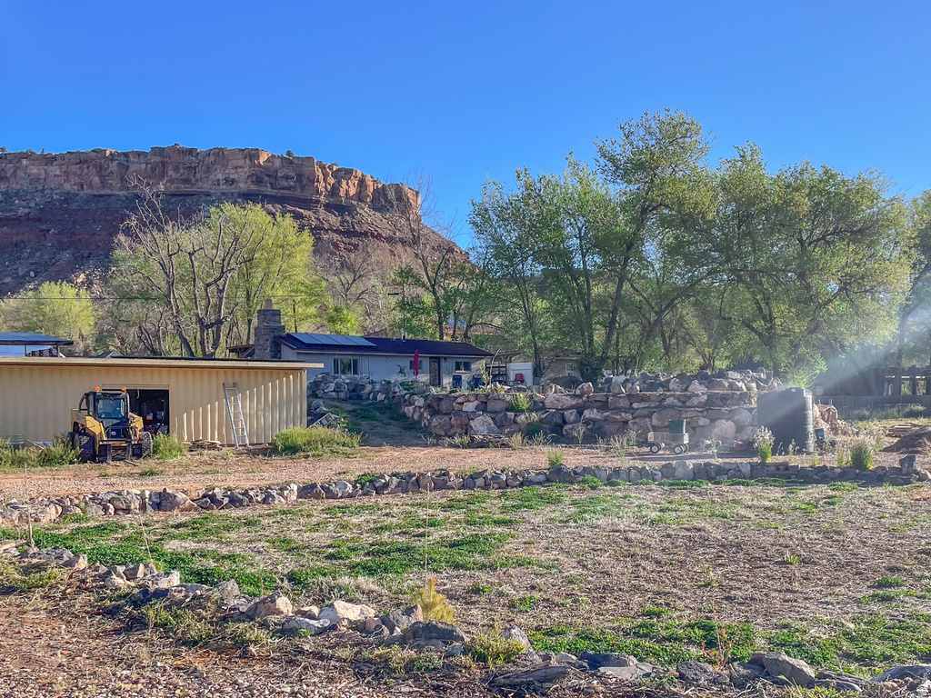 57 W MAIN ST Rockville, UT 84763