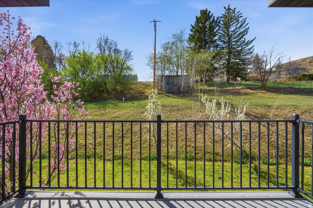 132 W 1270 S Wellsville, UT 84339