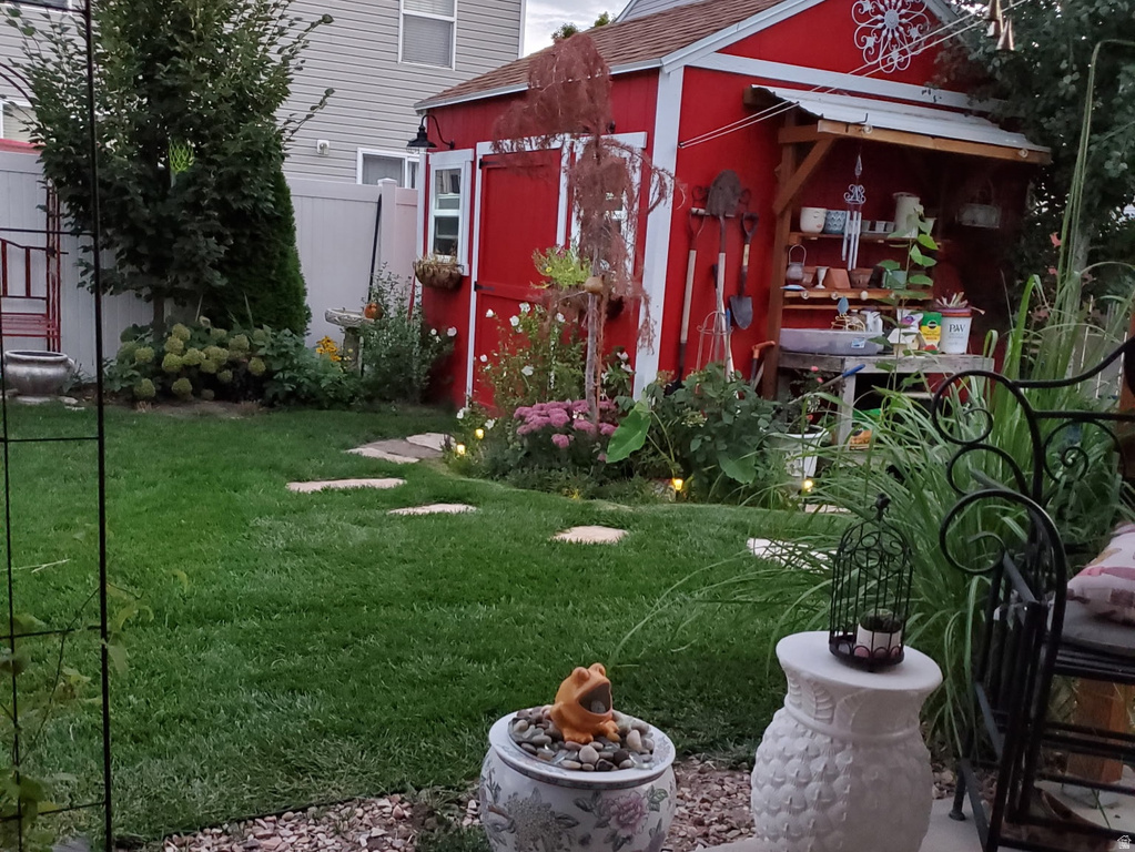 1351 W GLENBARR DR Springville, UT 84663