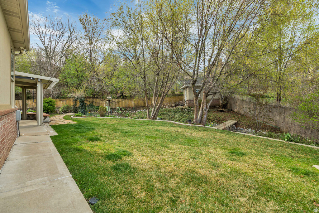 8149 S 2425 E South Weber, UT 84405