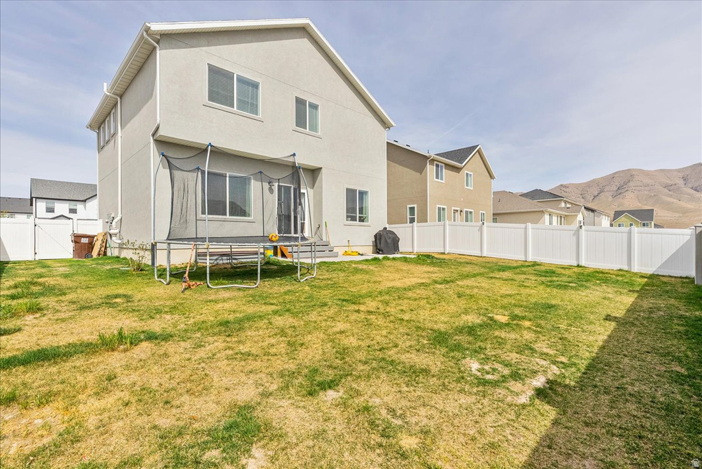 1824 E MEADOWLARK DR Eagle Mountain, UT 84005