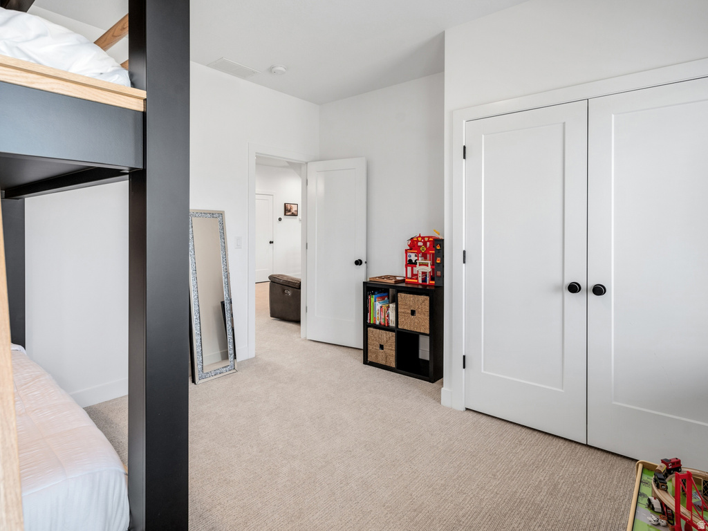 6861 E SUMMIT PEAK CIR Huntsville, UT 84317