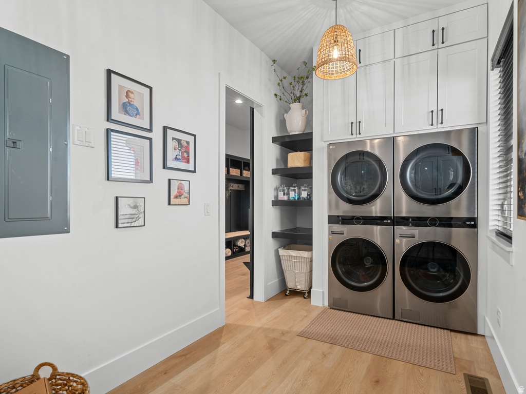 6861 E SUMMIT PEAK CIR Huntsville, UT 84317