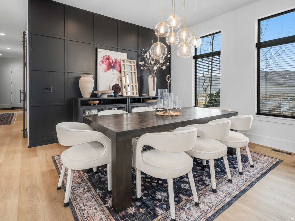 6861 E SUMMIT PEAK CIR Huntsville, UT 84317