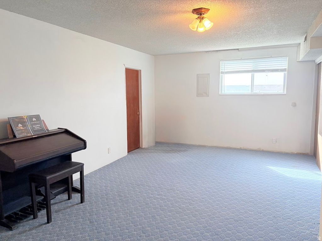 2136 S 900 E Bountiful, UT 84010