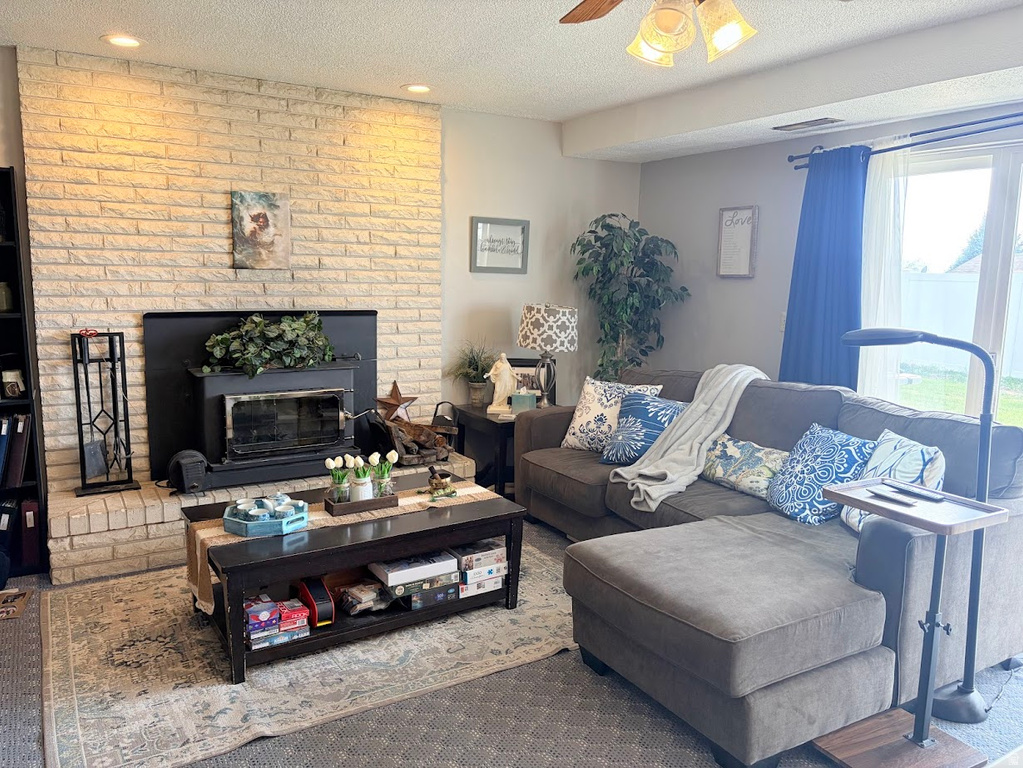 2136 S 900 E Bountiful, UT 84010