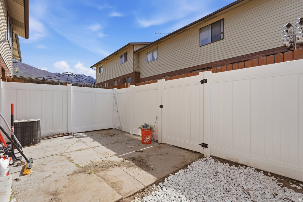 1113 COUNTRY HILLS DR #E1 Ogden, UT 84403