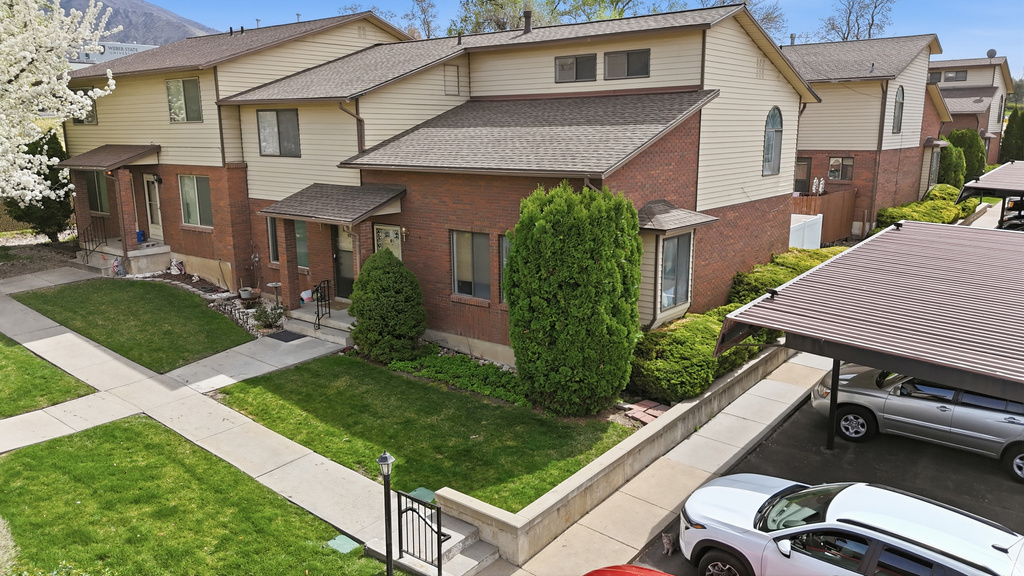 1113 COUNTRY HILLS DR #E1 Ogden, UT 84403