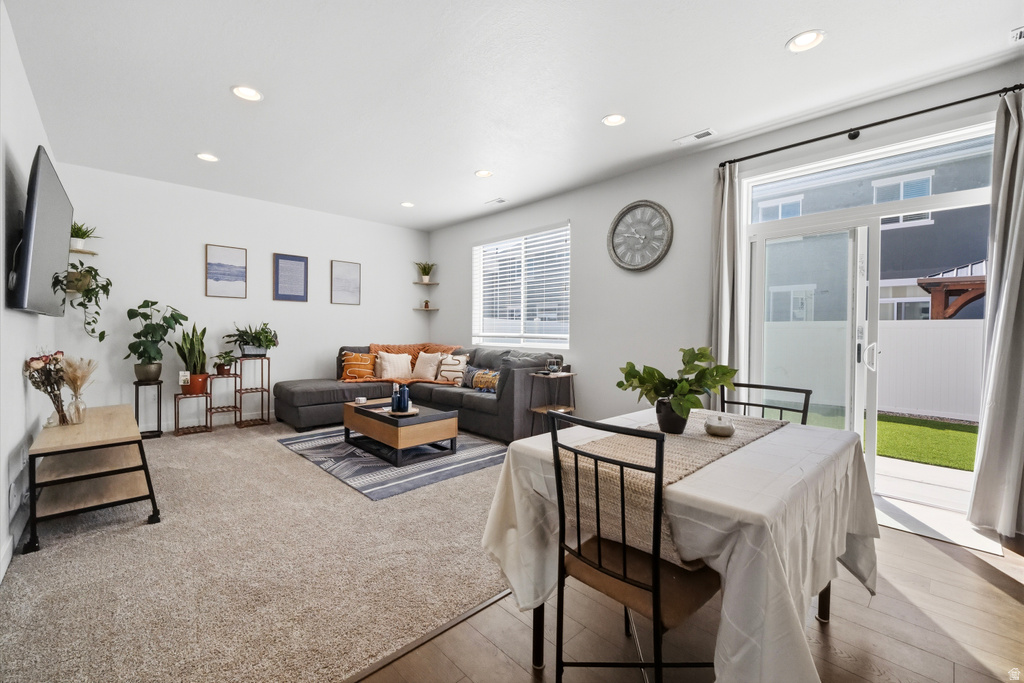 2126 W LYDIA LN Syracuse, UT 84075