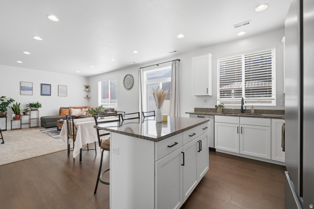 2126 W LYDIA LN Syracuse, UT 84075