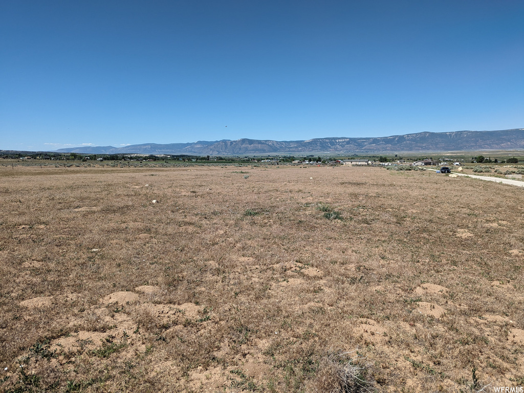 8680 E 15580 N Spring City, UT 84662