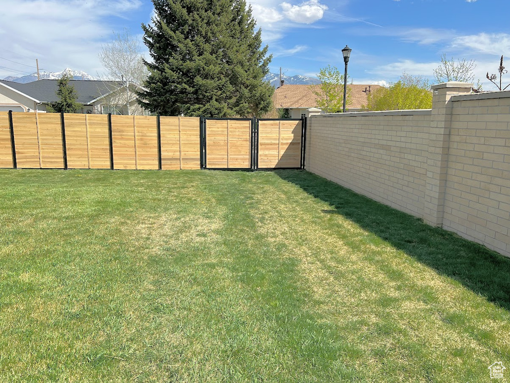 2549 W 11400 S South Jordan, UT 84095
