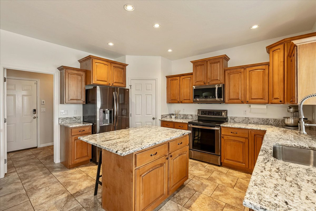 12979 S WAPITI CT Riverton, UT 84096