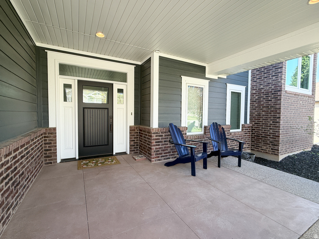 1113 W FAWN DR Pleasant View, UT 84414