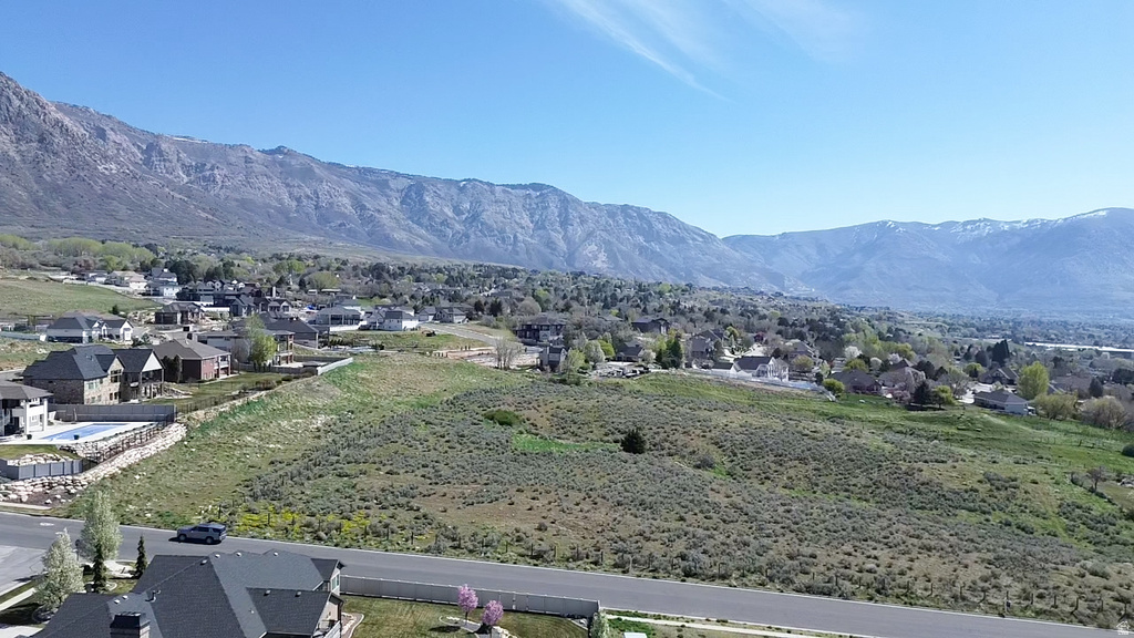 1113 W FAWN DR Pleasant View, UT 84414