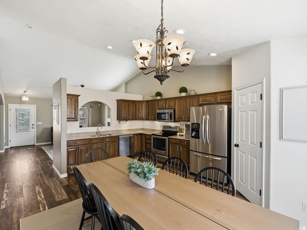 5157 W GOSSAMER WAY Riverton, UT 84096