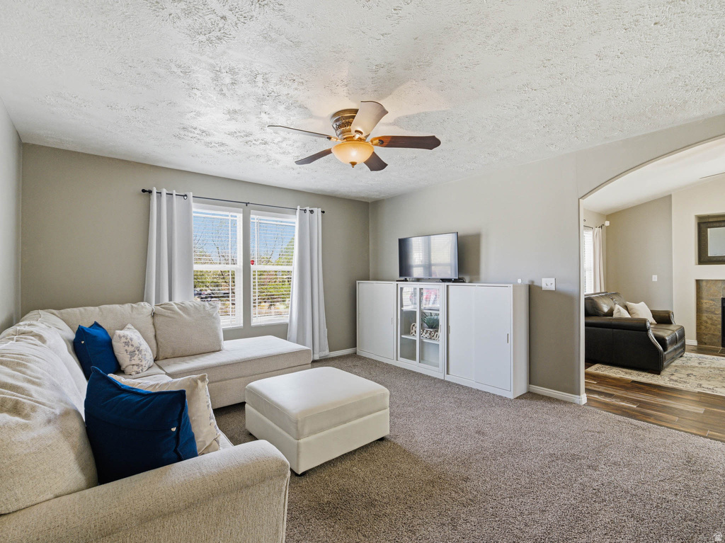 5157 W GOSSAMER WAY Riverton, UT 84096