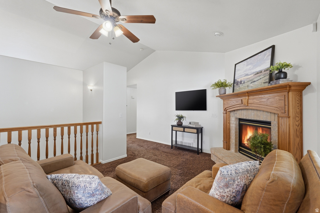 1468 N FLINT MEADOW DR Kaysville, UT 84037