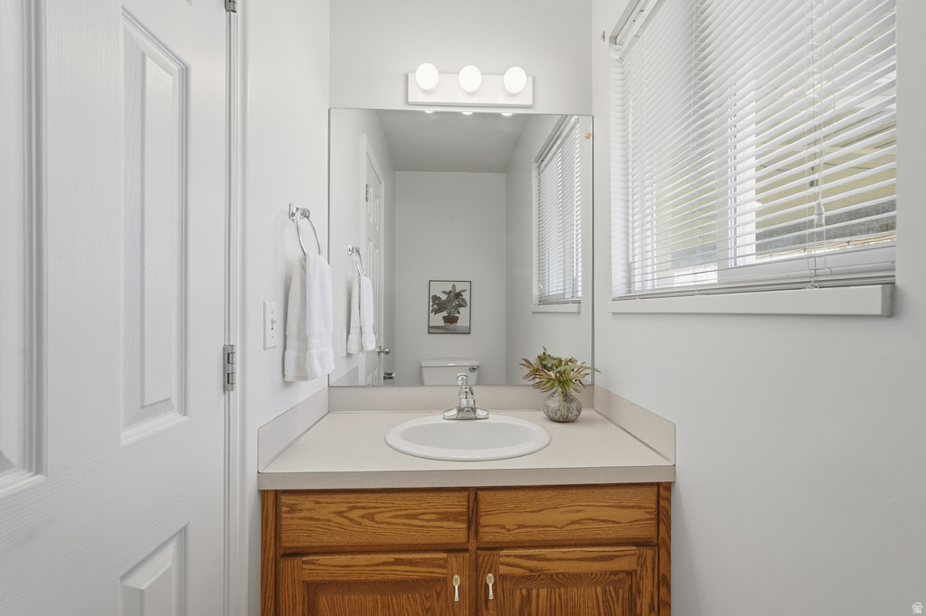 1468 N FLINT MEADOW DR Kaysville, UT 84037