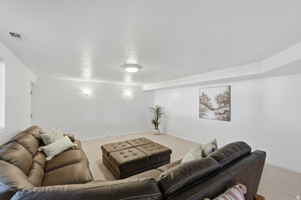 1468 N FLINT MEADOW DR Kaysville, UT 84037