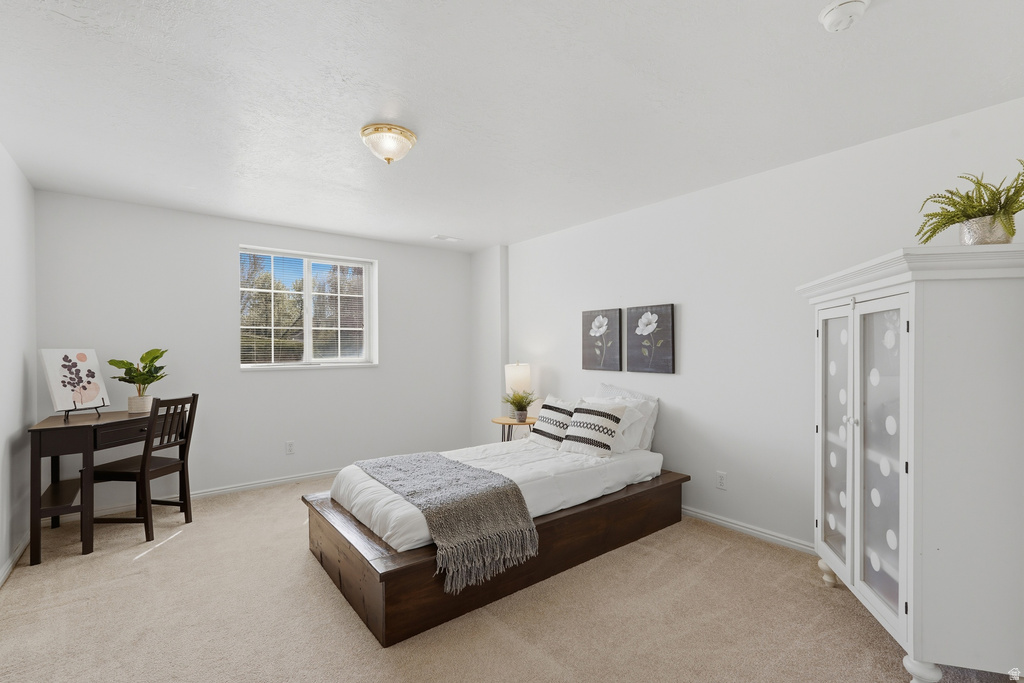 1468 N FLINT MEADOW DR Kaysville, UT 84037