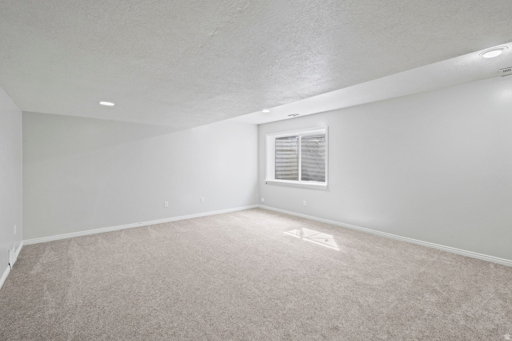 3117 W DAVENCOURT LOOP Lehi, UT 84048