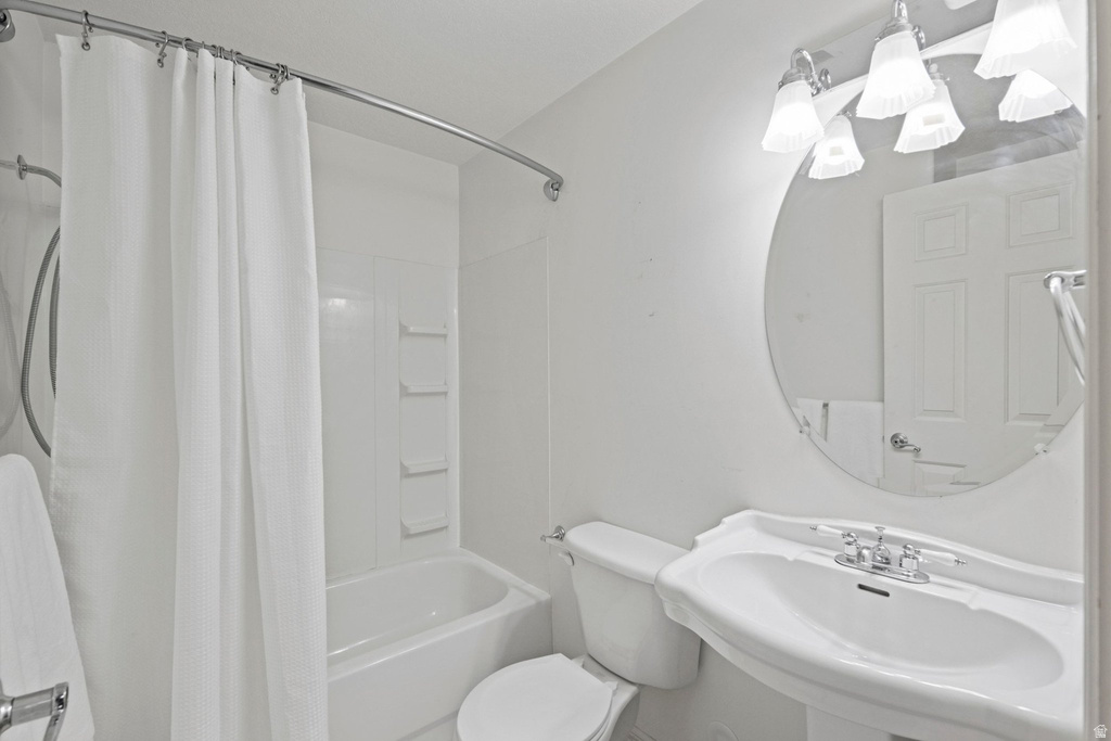 3117 W DAVENCOURT LOOP Lehi, UT 84048