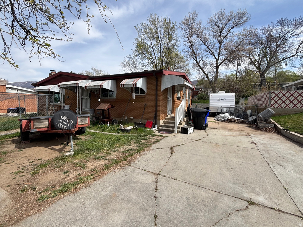 2273 S 200 E Bountiful, UT 84010