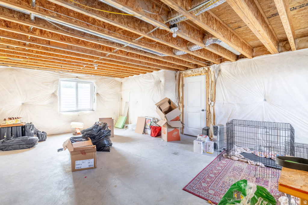 28 N 575 W Hyrum, UT 84319