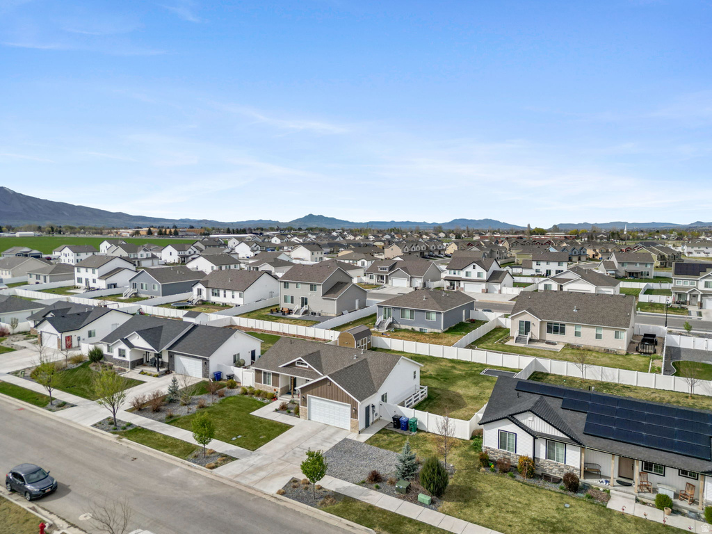 1269 E 500 S Hyrum, UT 84319