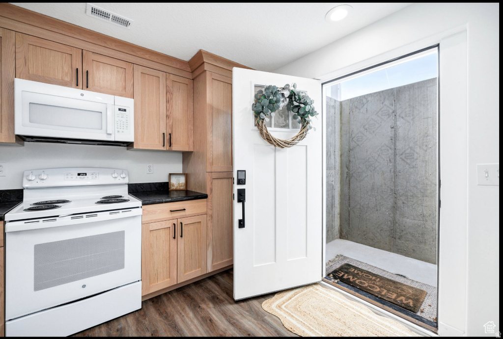 1269 E 500 S Hyrum, UT 84319