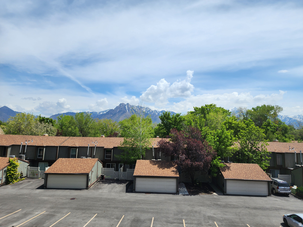 5402 S WILLOW LN #E Murray, UT 84107