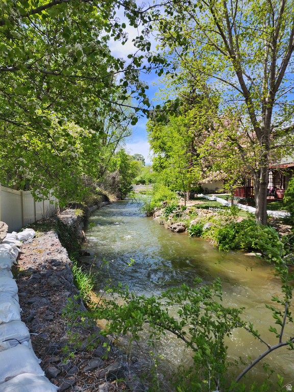 5402 S WILLOW LN #E Murray, UT 84107