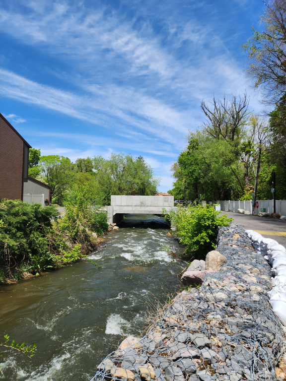 5402 S WILLOW LN #E Murray, UT 84107