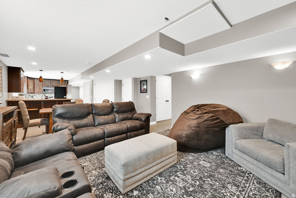 6262 S 2050 E Uintah, UT 84403