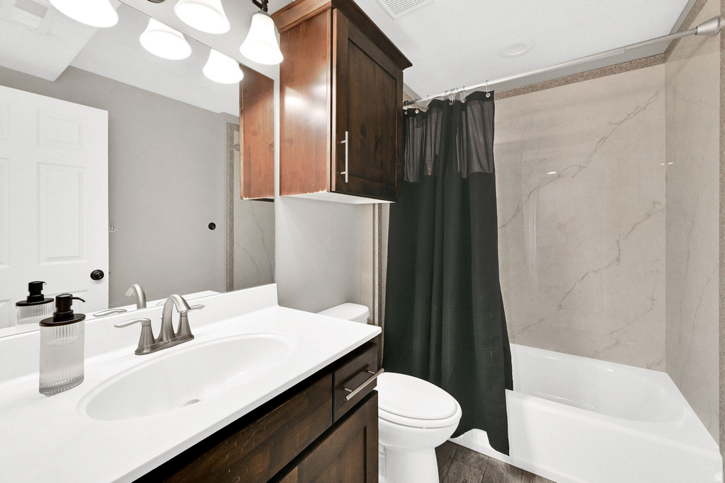 6262 S 2050 E Uintah, UT 84403