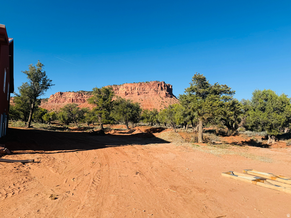 8835 E SERENITY RD Kanab, UT 84741