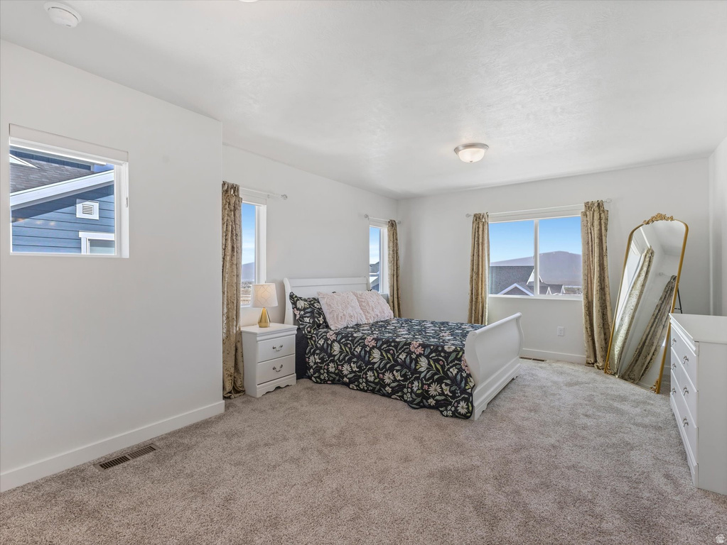 6825 S CLEVER PEAK LN West Jordan, UT 84081