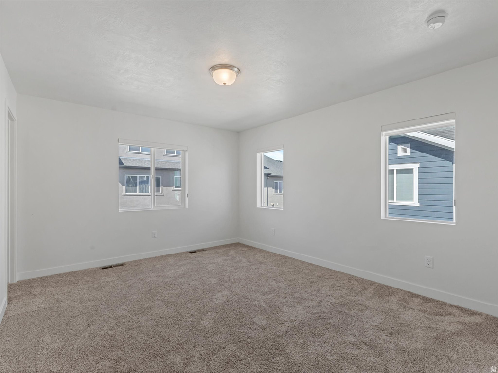 6825 S CLEVER PEAK LN West Jordan, UT 84081