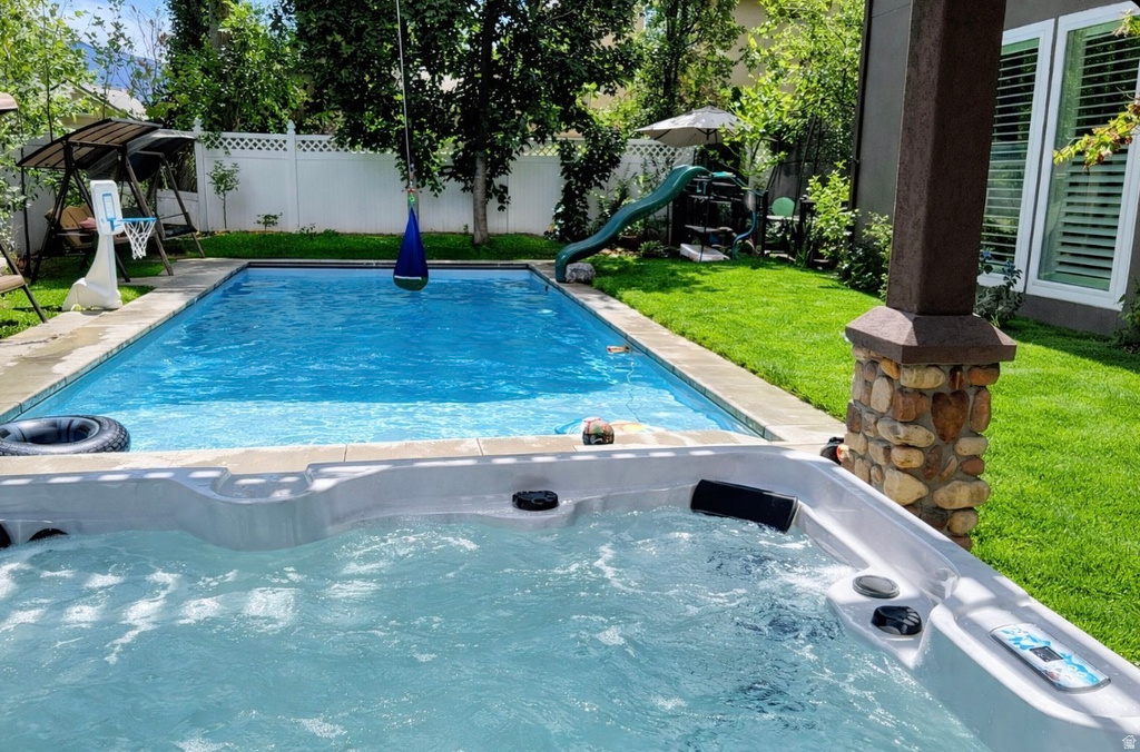 7951 S SAMPLE CV Cottonwood Heights, UT 84093