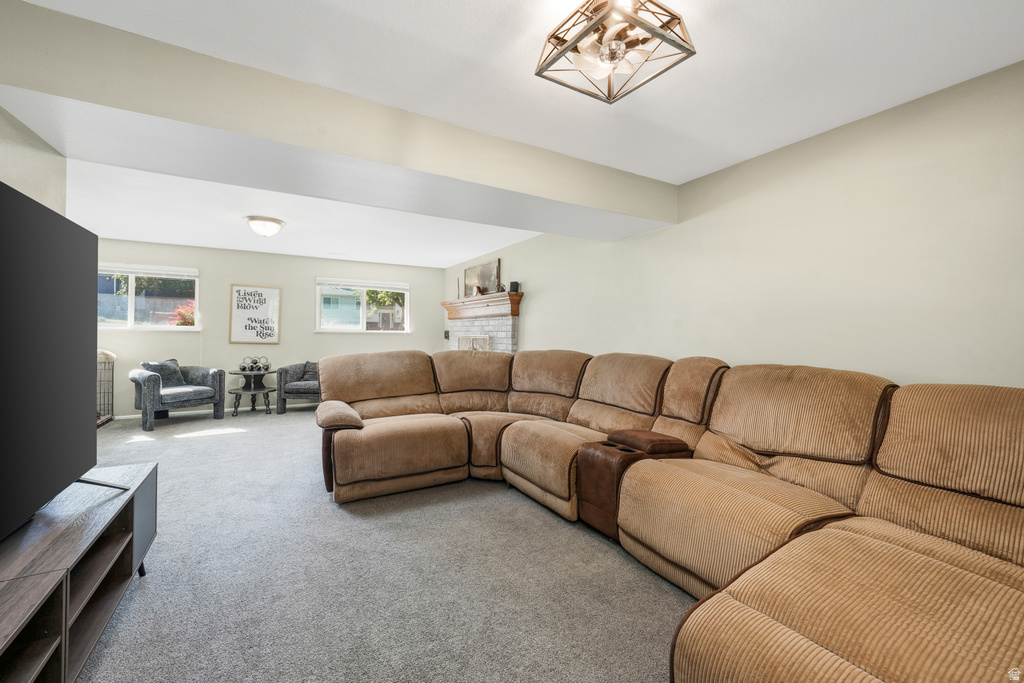 1085 E GROVE CREEK DR Pleasant Grove, UT 84062